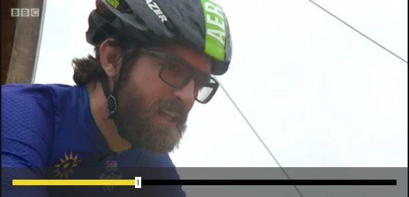 oh my god twitter doesn’t include alt text from images in their API